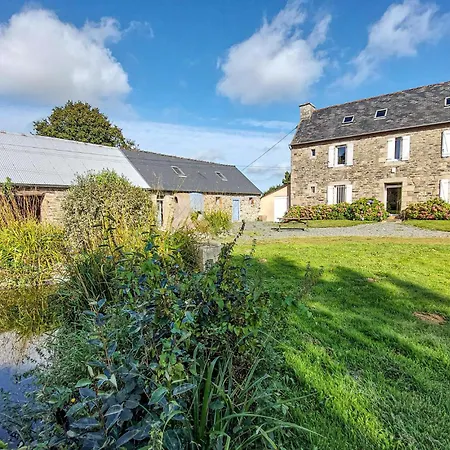 6 Bedroom Lovely In *
